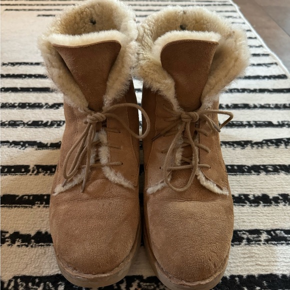 UGG boots - Picture 3 of 5